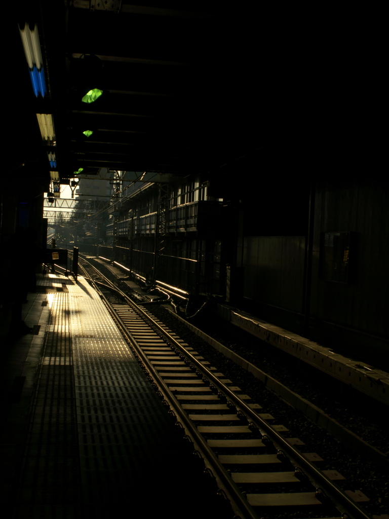 晩冬の夕刻 荻窪駅