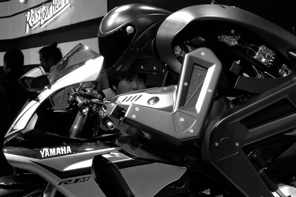 ヤマハ「MOTOBOT」