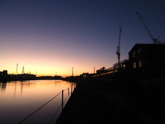 初冬の街 朝６時