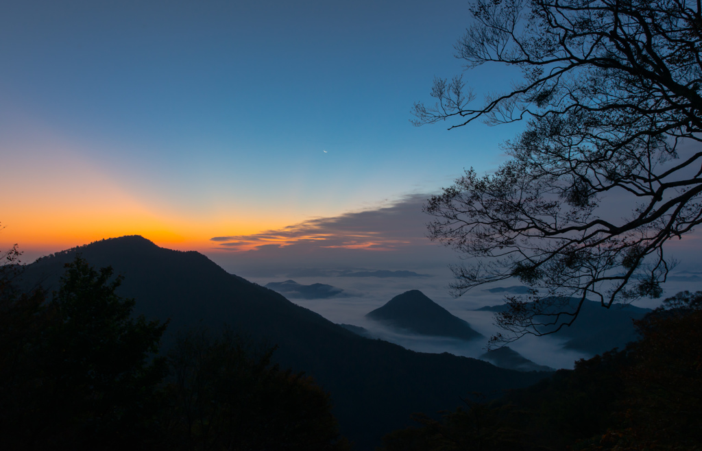 雲海を撮る　黎明