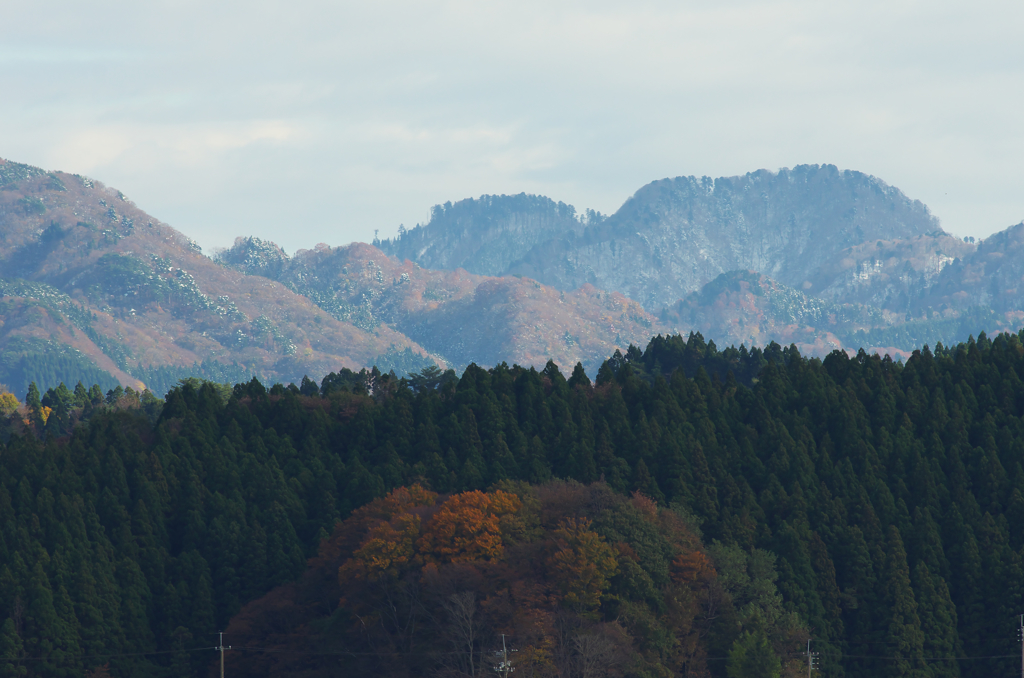 「山」