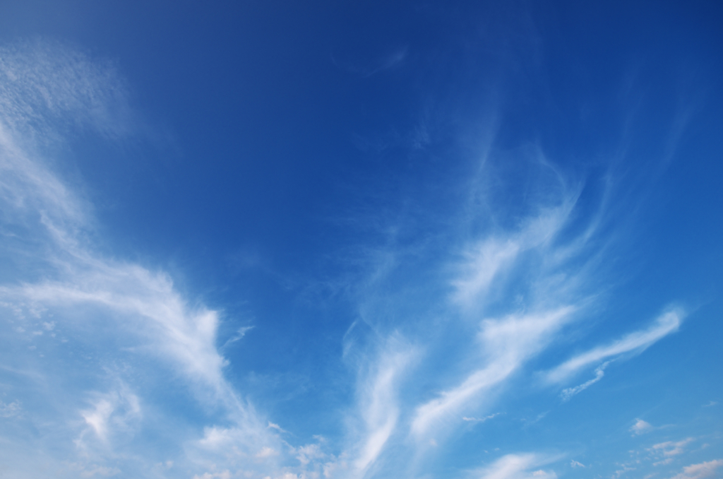 流れる雲・・・
