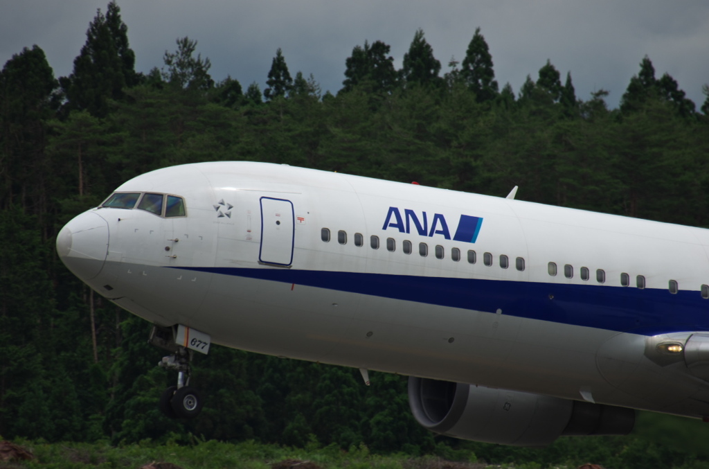 ボーイング767-300　離陸
