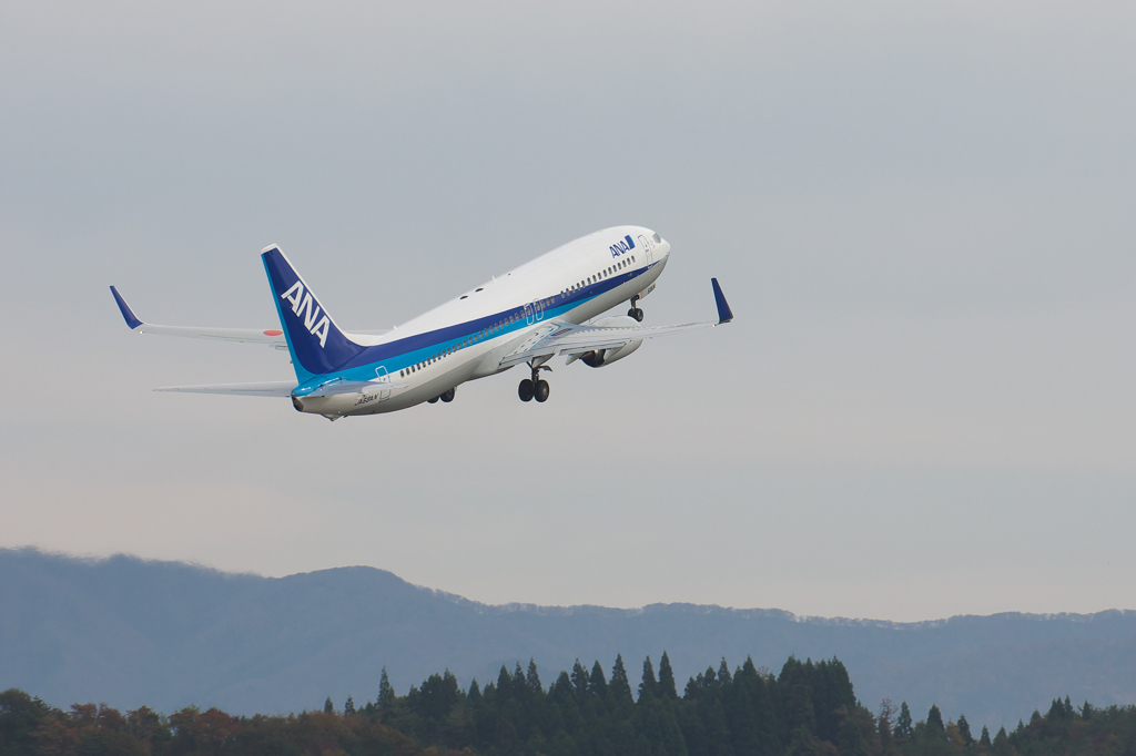 秋田空港にて・・・・11月5日