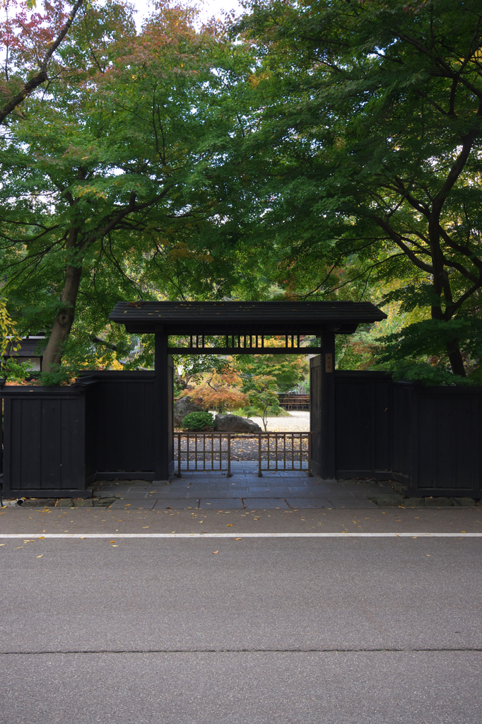 角館武家屋敷の紅葉・・・・・・・・・10月30日