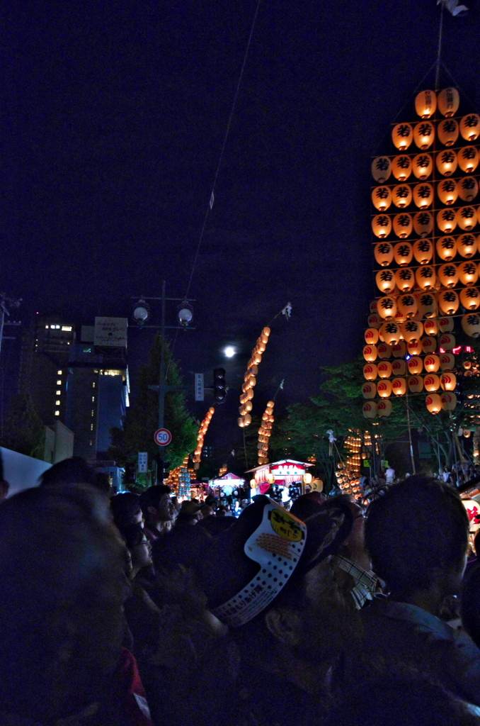 東北三大祭り「秋田竿燈まつり」2012