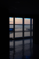 ポートタワーセリオンからの日本海の夕日