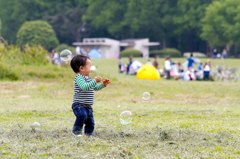 シャボン玉ホリデー