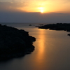 夕陽と入り江