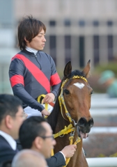 2013-02-10 メイクデビュー　ヴィルジニア