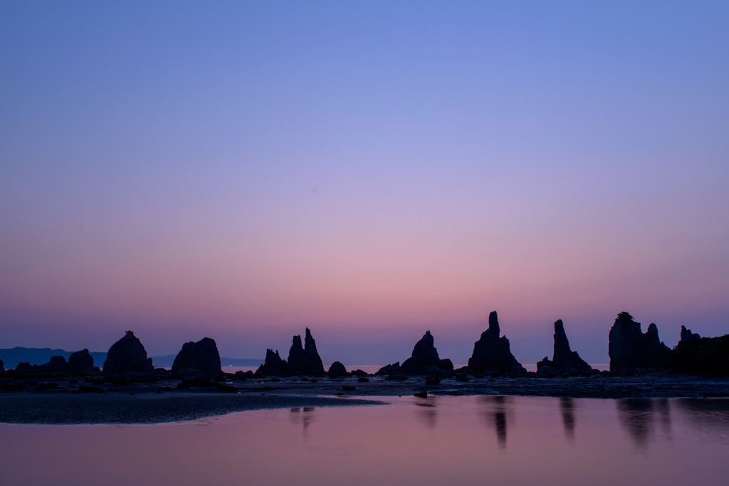 ROCKS with STILLNESS 