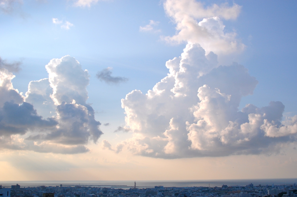 夏雲