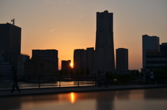 横浜の夕暮れ