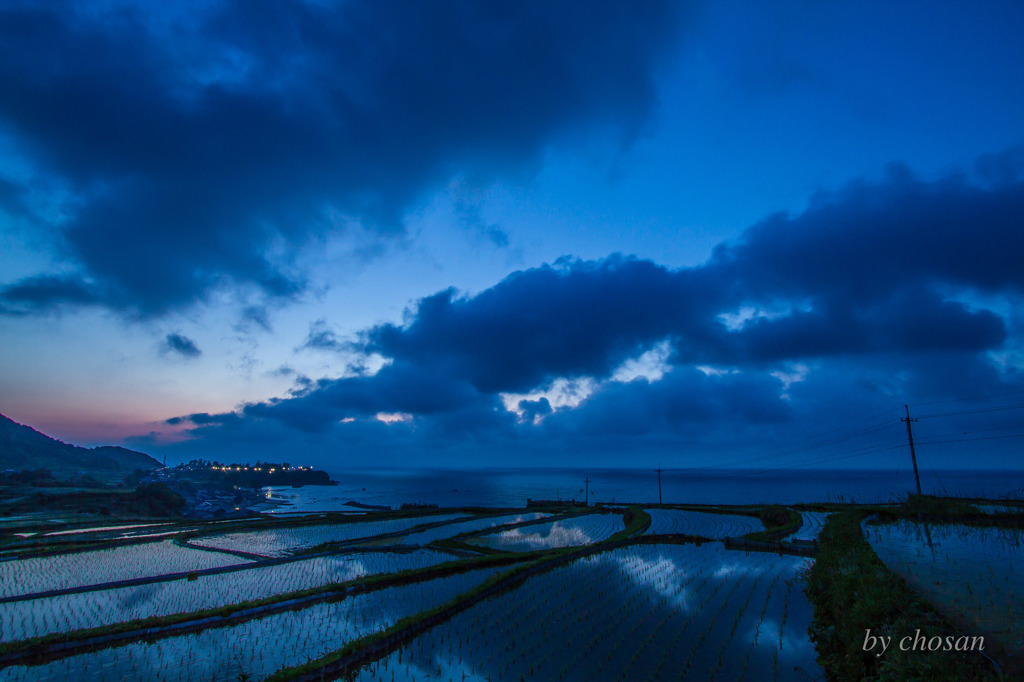 日暮れ雲うつして