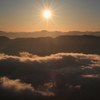 朝日に照らされて
