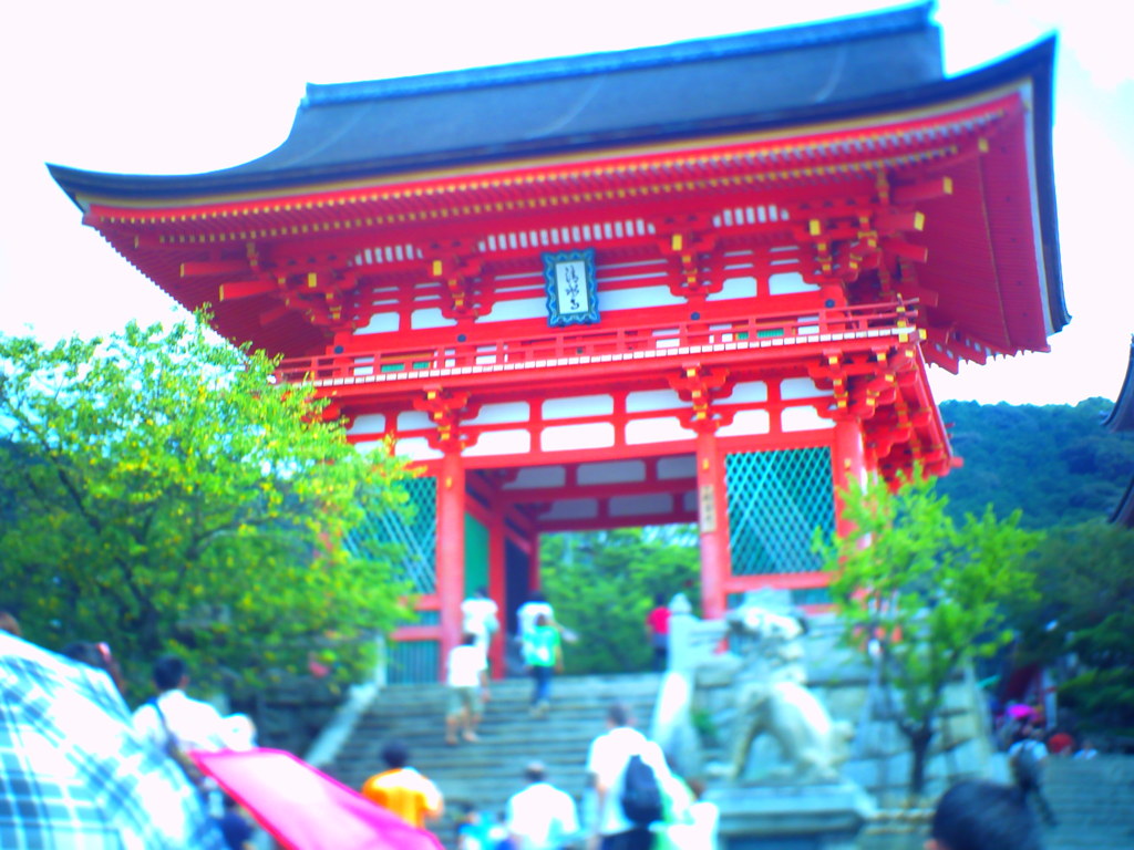 鮮やかな赤