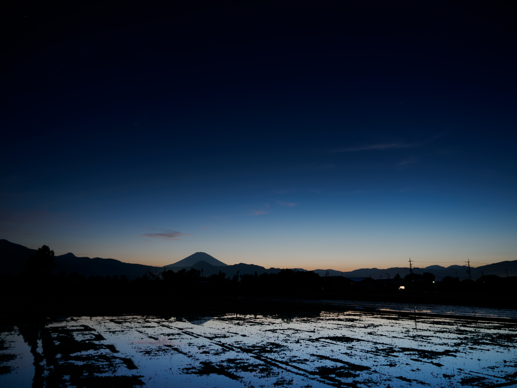 夕暮れふじさん