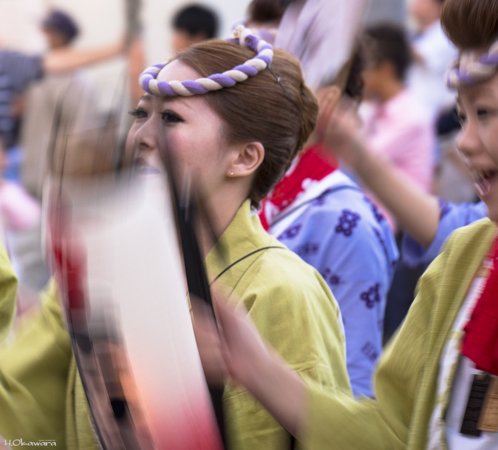 祭りを彩る女子衆-6