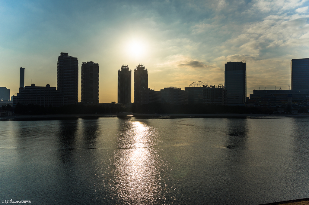 台場の夜明け