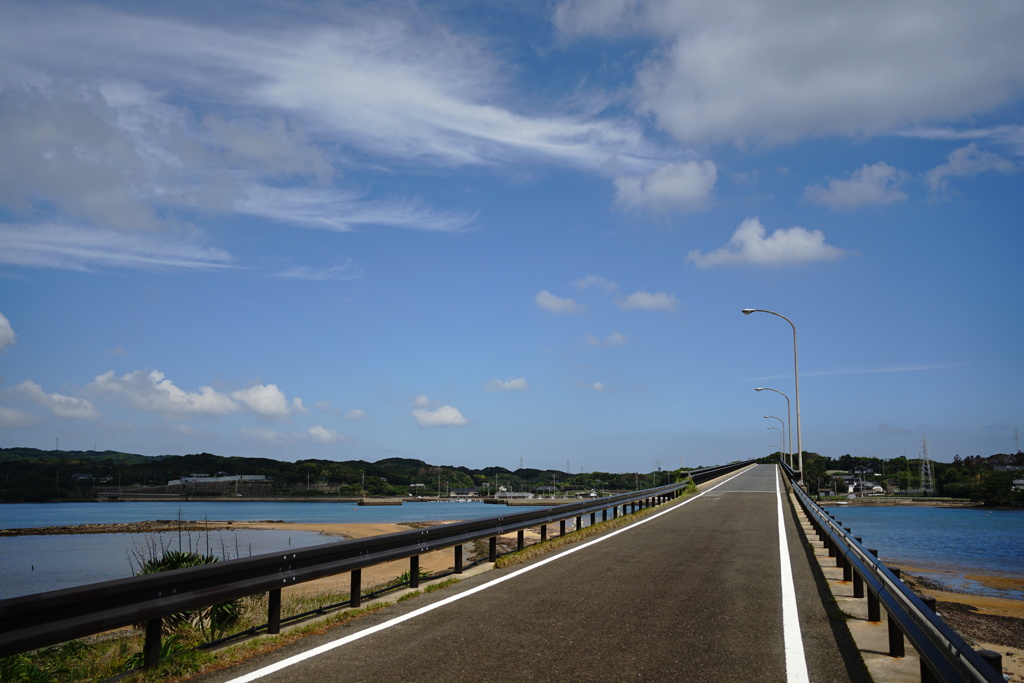 青空・橋