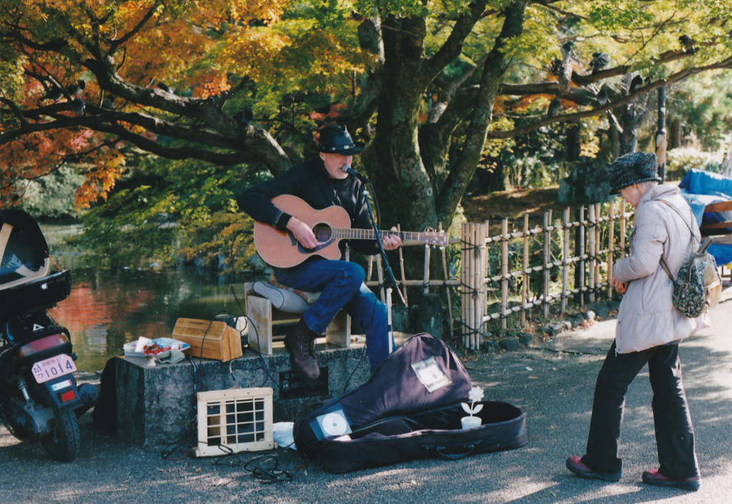 円山公園、アーティストの集まるところ