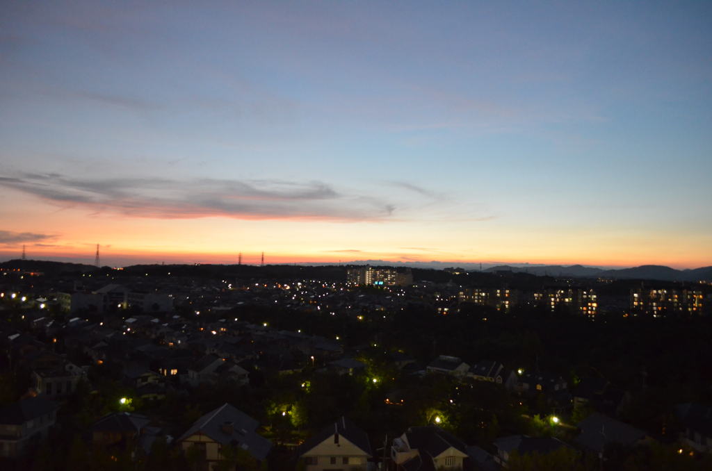 夕焼けの真ん中から