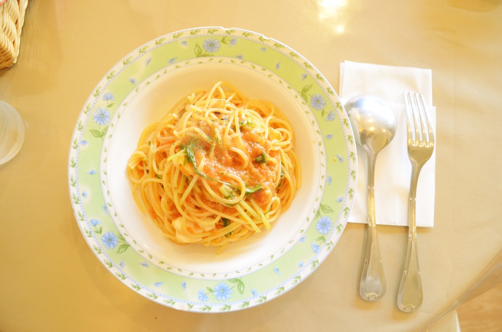 白身魚のトマトソーススパゲティ