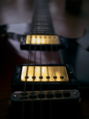 ES-137