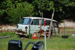 草いろのミニキャブ