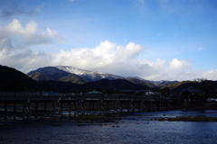 雪の嵐山