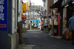 石山の路地
