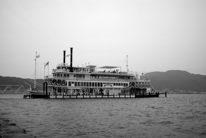 ミシガン乗船中