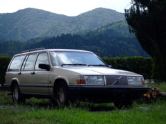 あっVOLVO!