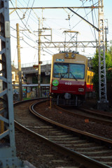 オレンジ色