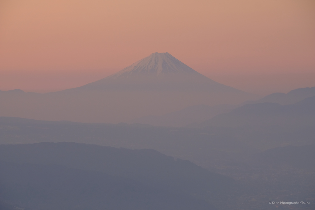 100キロ先