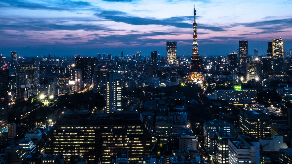 タワーと夜景