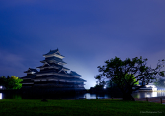 朝の城