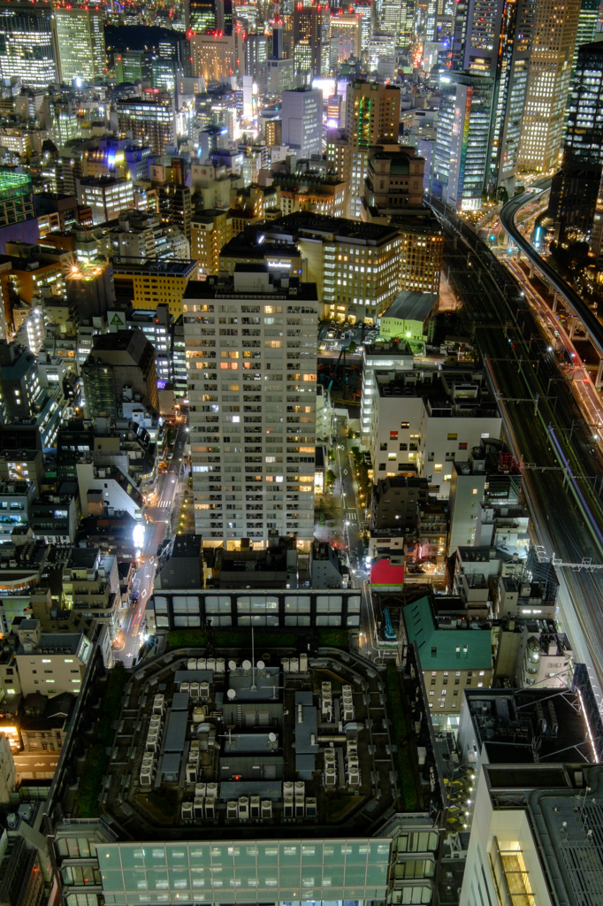 東京