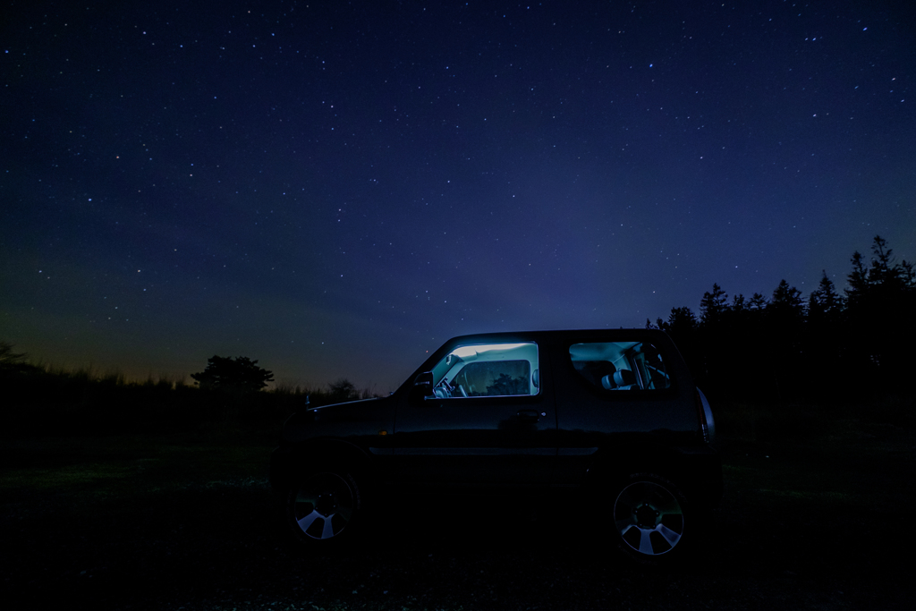 星空と愛車