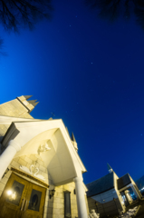 サンタモリーナ教会と星空