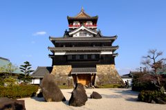 清洲城模擬天守と庭園