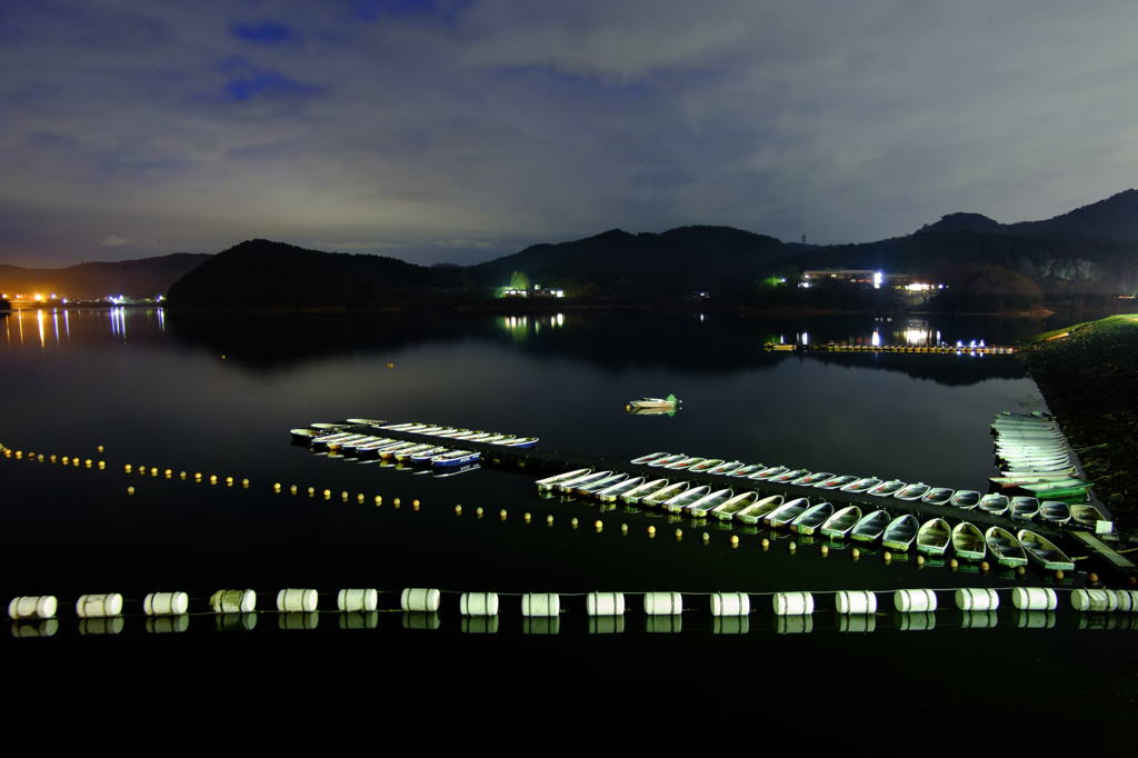 入鹿池の桟橋