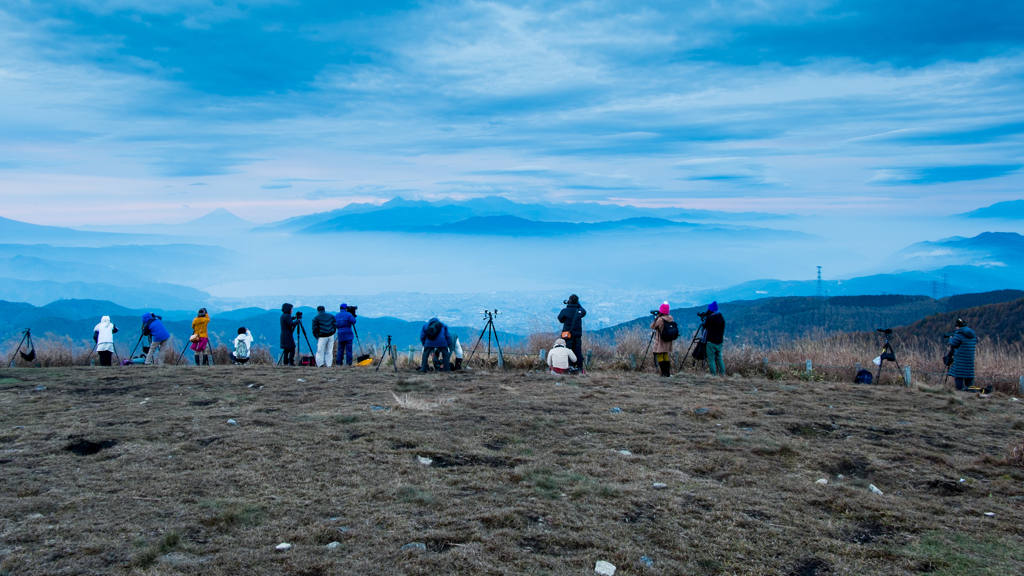 女性カメラマンも多いですね。