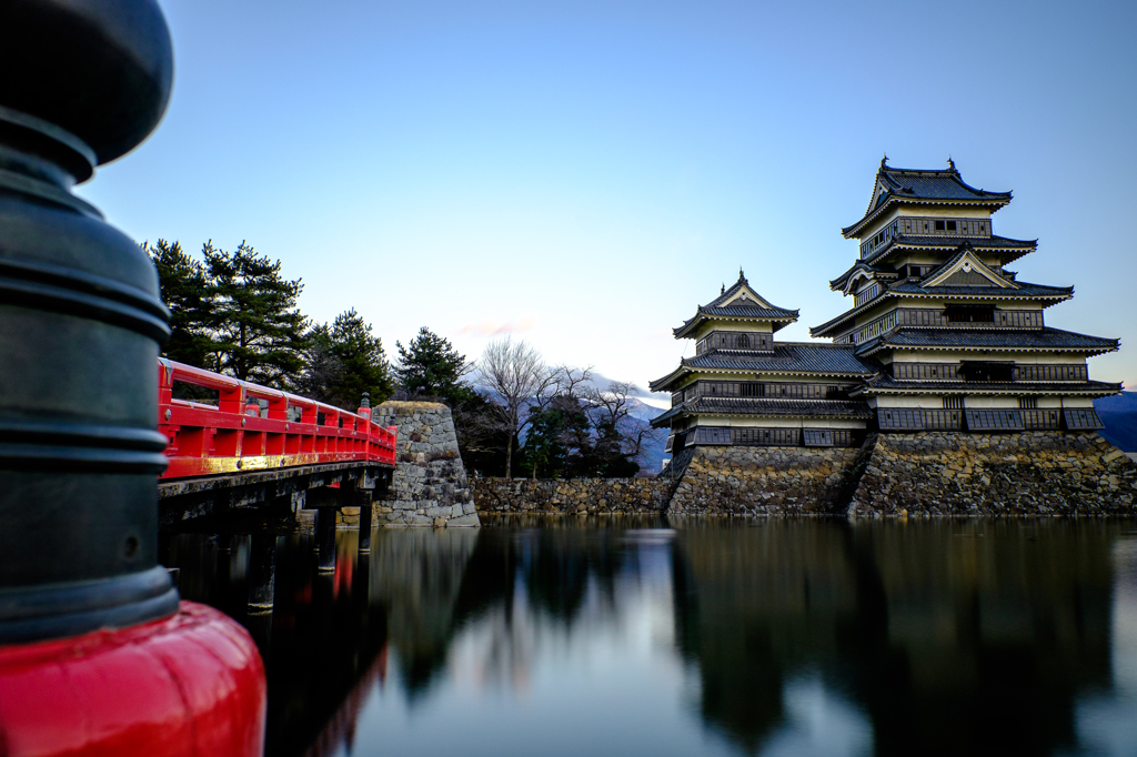 松本城と埋橋