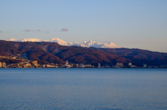 山は真っ白