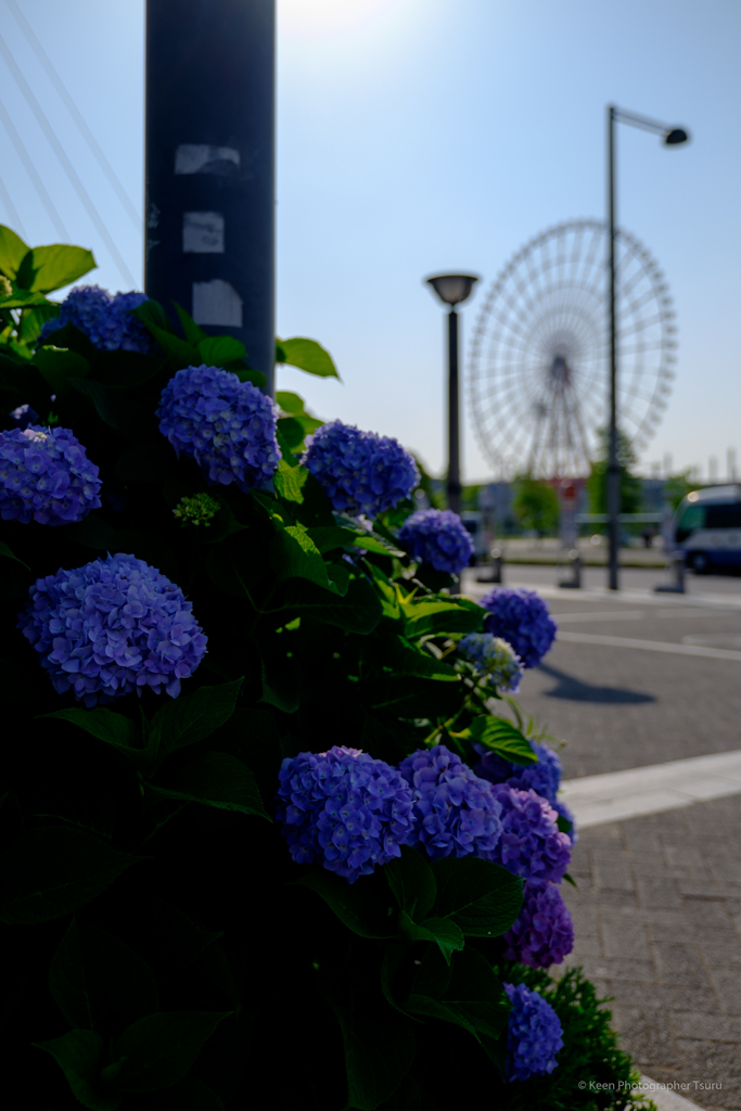 駅出口にて