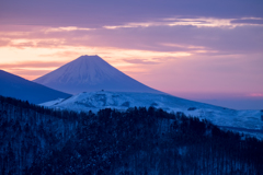 染まる富士山