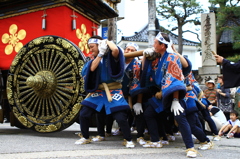 高岡御車山祭