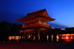 夕暮れの国宝瑞龍寺。1