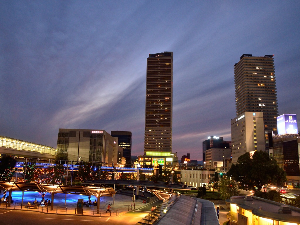 岐阜駅の夜景